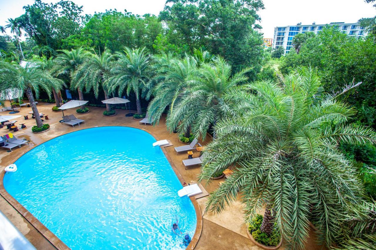 Mbc Mai Khao Beach Condotel Luxury Apartments Phuket Eksteriør billede