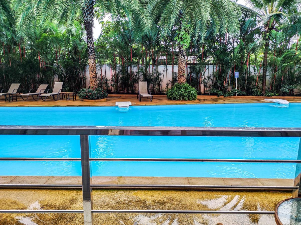 Mbc Mai Khao Beach Condotel Luxury Apartments Phuket Eksteriør billede