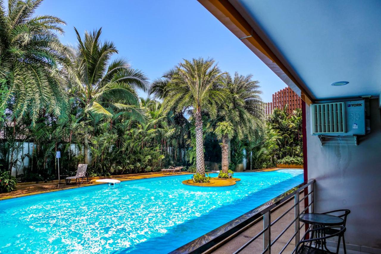 Mbc Mai Khao Beach Condotel Luxury Apartments Phuket Eksteriør billede